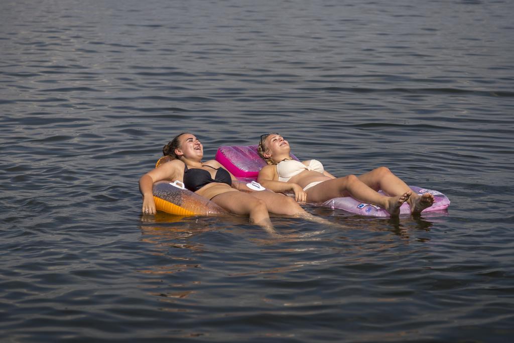 Oostappen Vakantiepark Riviera Beach Biddinghuizen Esterno foto