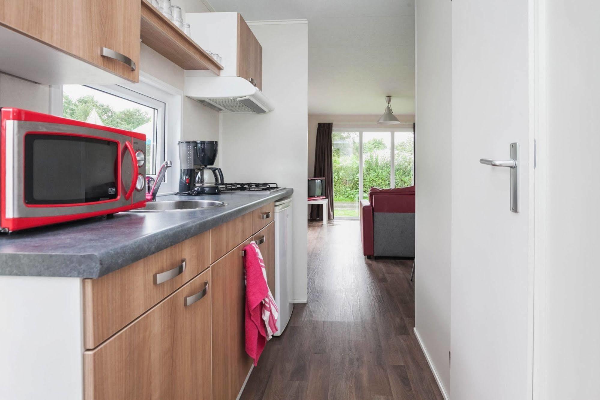 Oostappen Vakantiepark Riviera Beach Biddinghuizen Esterno foto